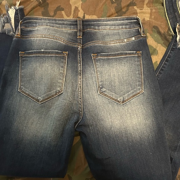 Kancan jeans for sell. Excellent condition. They are a size 9/28. - Picture 3 of 3